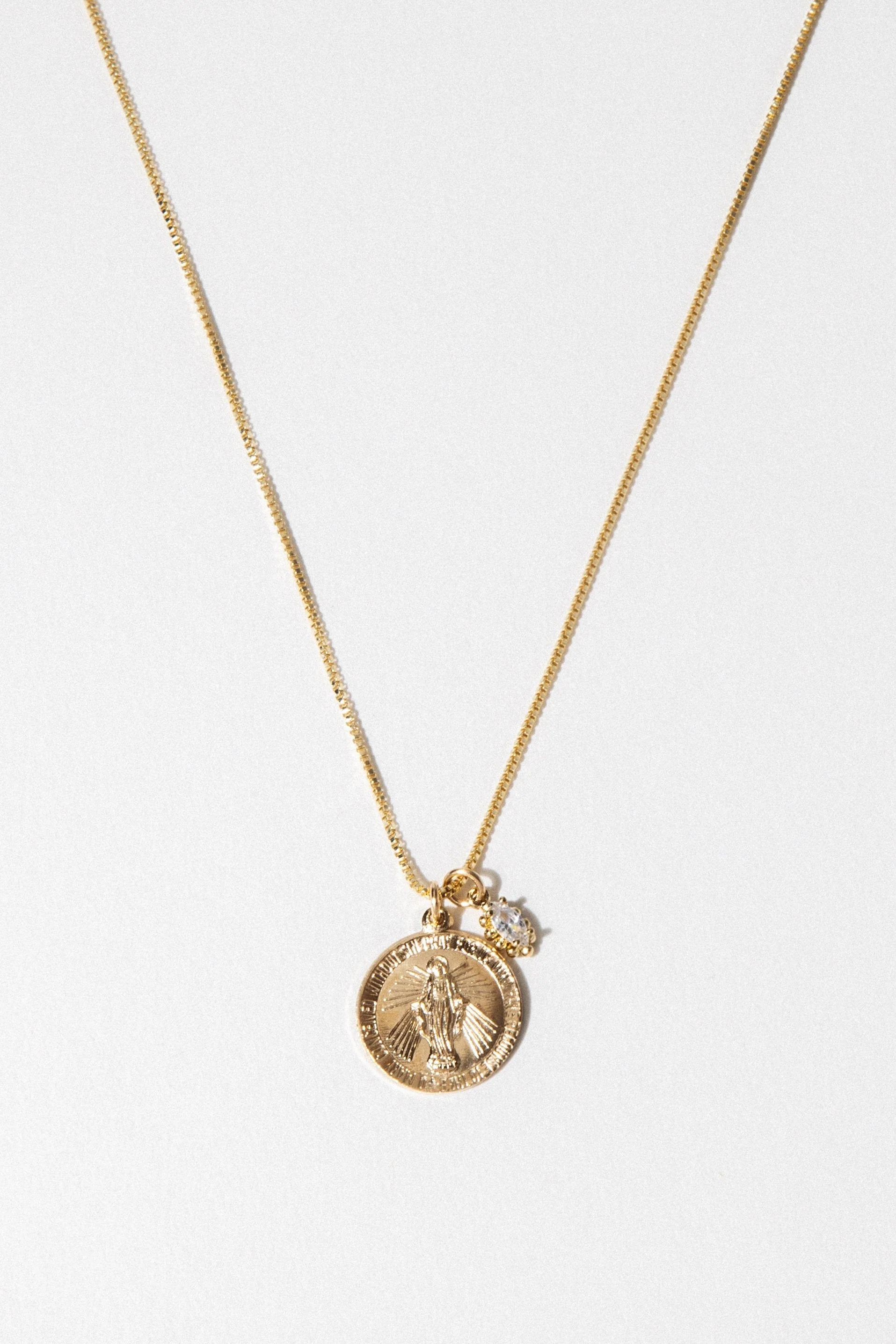 Elegant Coin Pendant Necklace